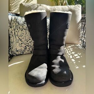 UGG Black Cozy Boots with Cream Shearling